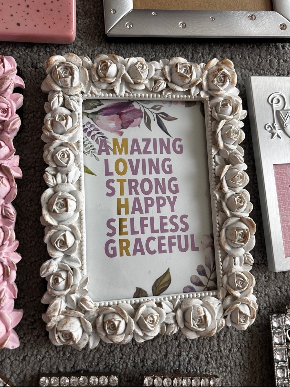 10 Picture Frames for Baby Girl Nursery - Picture 7 of 8
